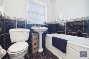 Photo 27- click for photo gallery